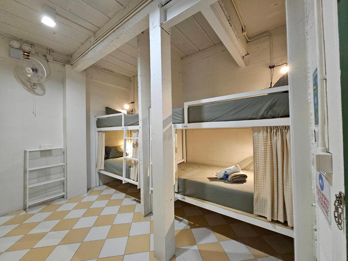 Hao Norn Hostel 通萨拉 外观 照片