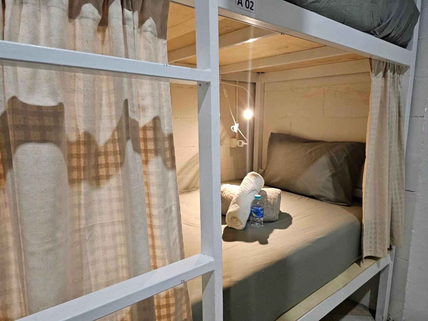 Hao Norn Hostel 通萨拉 外观 照片