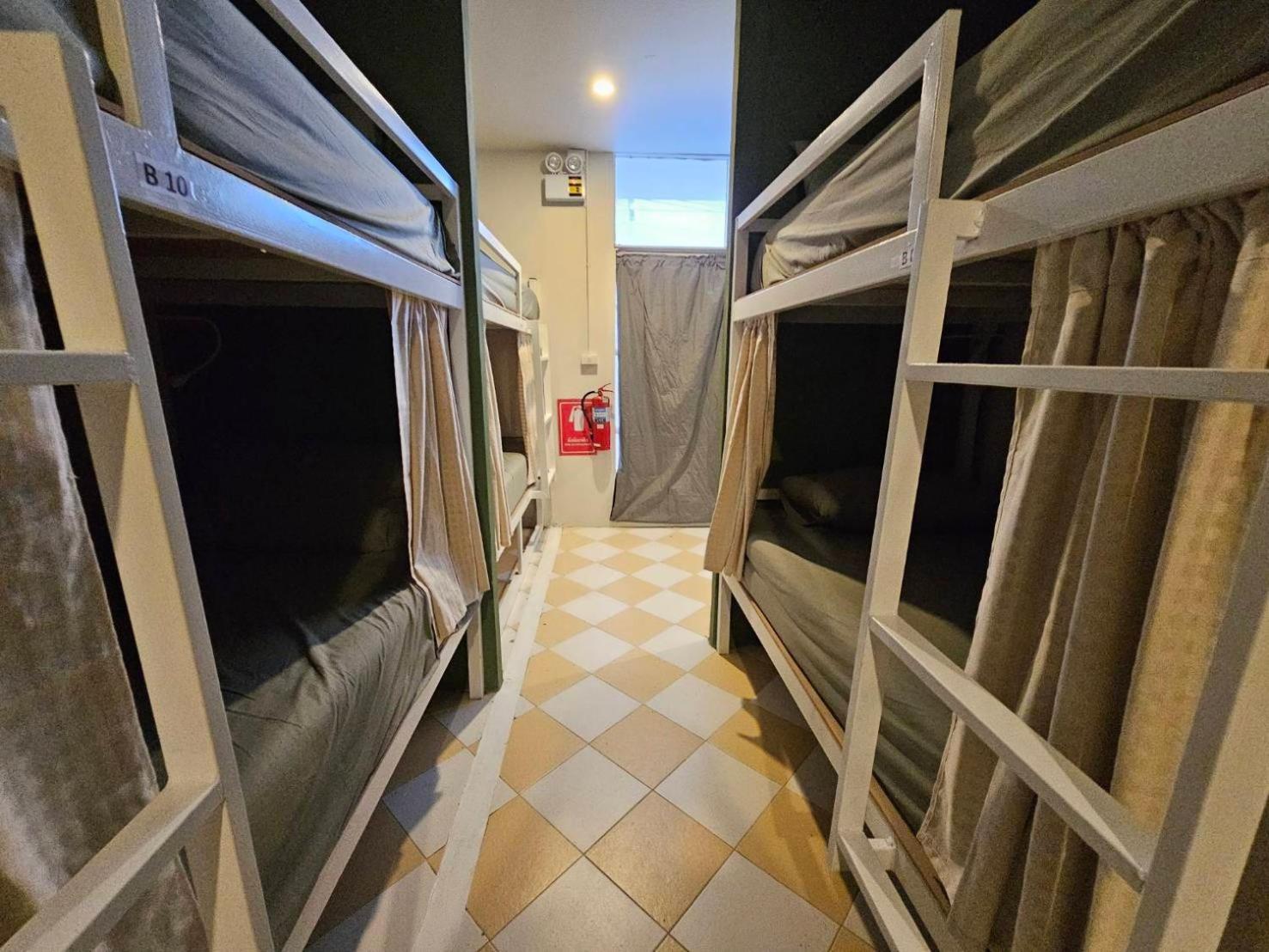 Hao Norn Hostel 通萨拉 外观 照片