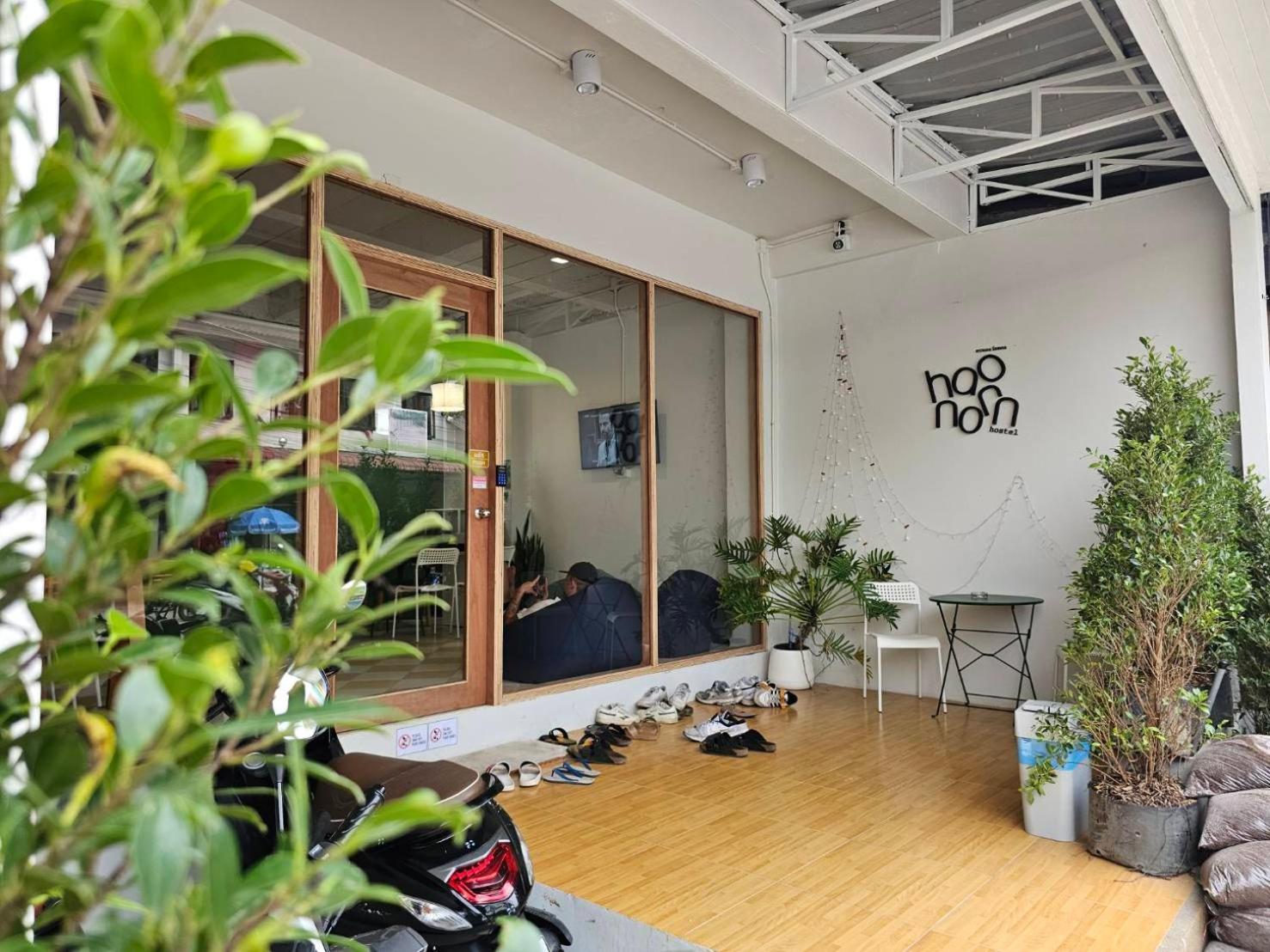 Hao Norn Hostel 通萨拉 外观 照片